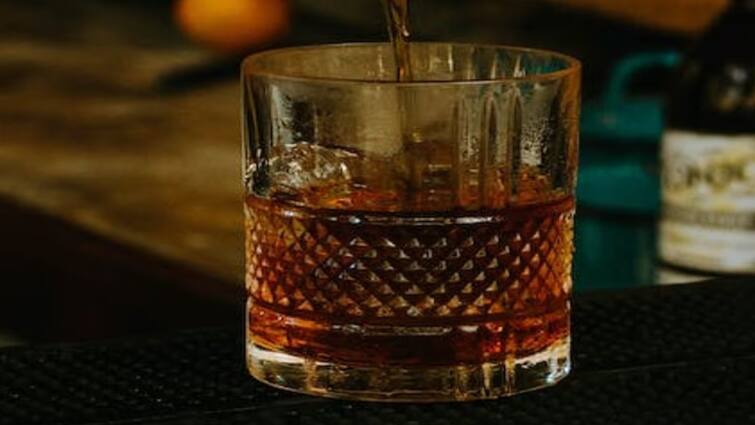 how-many-people-die-every-year-due-to-drinking-alcohol-in-the-world-indian-government World Report On Iquor: દારુ પીવાથી દર વર્ષે કેટલા લોકો મોતને ભેટે છે? ચોંકાવનારો છે આંકડો