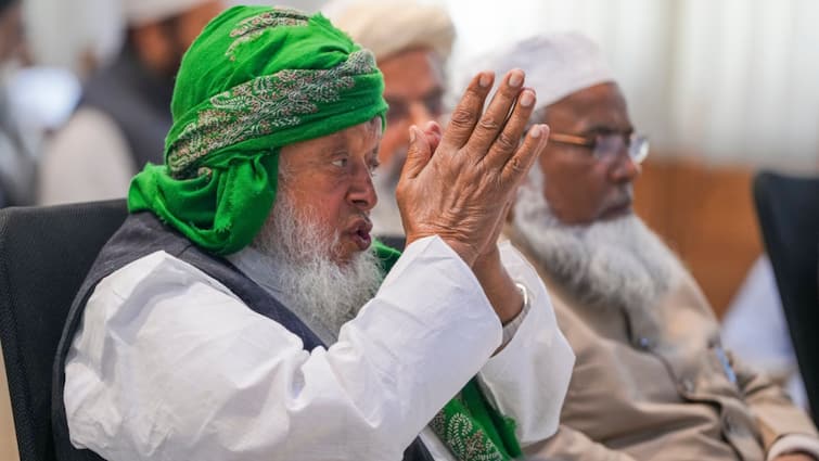 Jamiat Ulema e Hind Urges Muslims Follow Govt Guidelines eid ul azha maulana arshad madani 'Don't Share Pics Of Slaughtered Animals, Maintain Cleanliness': Jamiat Urges Muslims To Follow Govt Guidelines