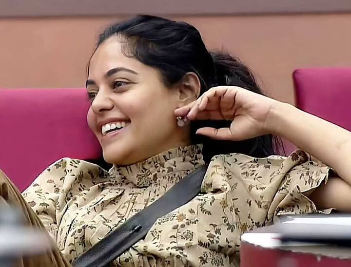 பிக் பாஸ் தமிழ் சீசன் 1 நிகழ்ச்சியில் வைல்ட் கார்டு போட்டியாளராக என்ட்ரி கொடுத்து இறுதி கட்டம் வரை தாக்குப்பிடித்தார்.