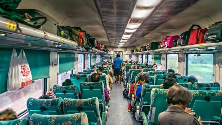 वहीं अगर आप शताब्दी एक्सप्रेस ट्रेन से जाते हैं तो उसके इकोनॉमी क्लास का किराया 1405 रुपये पड़ेगा. बता दें शताब्दी एक्सप्रेस एक समय से भारत की सबसे तेज रफ्तार ट्रेन हुआ करती थी.