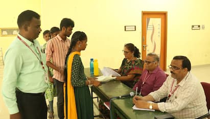 Dharmapuri Government Arts College  started through consultation - TNN அரசு கல்லூரியில் 1700 இடத்திற்கு 15 ஆயிரம் பேர் போட்டா போட்டி தொடங்கிய மாணவர் சேர்க்கை