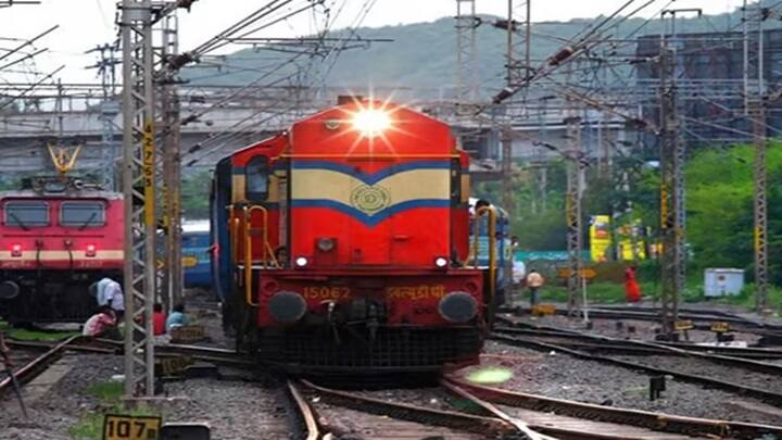 Tambaram Nagercoil special train to operate from today ahead of week end and Bakrid holiday தாம்பரம் - நாகர்கோவில் இடையே சிறப்பு ரயில்.. நீண்ட வீக் எண்ட்-க்கு தயாராகும் மக்கள்!