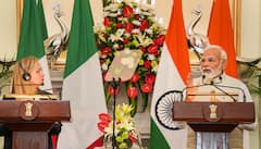 PM Modi In G7 Summit: एक साल में पांचवीं बार हुई पीएम मोदी और जॉर्जिया मेलोनी की मुलाकात, देखें तस्वीरों में