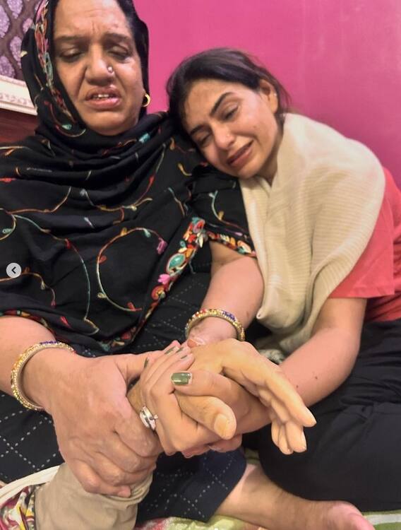 ਨਿਸ਼ਾ ਬਾਨੋ ਸਦਮੇਂ 'ਚੋਂ ਨਹੀਂ ਆਈ ਬਾਹਰ, ਰੁਲਾ ਦੇਣਗੀਆਂ ਇਹ ਤਸਵੀਰਾਂ