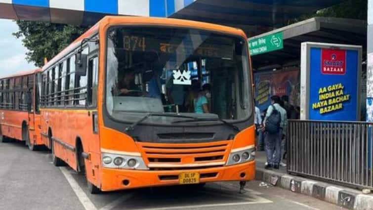 Delhi DTC Cluster buses removed from roads more than 70 routes how passengers go office ann Delhi Cluster Bus: दिल्ली के 70 से ज्यादा रूटों से हटीं क्लस्टर बसें, अब इन रूटों के यात्री कैसे जाएंगे दफ्तर?