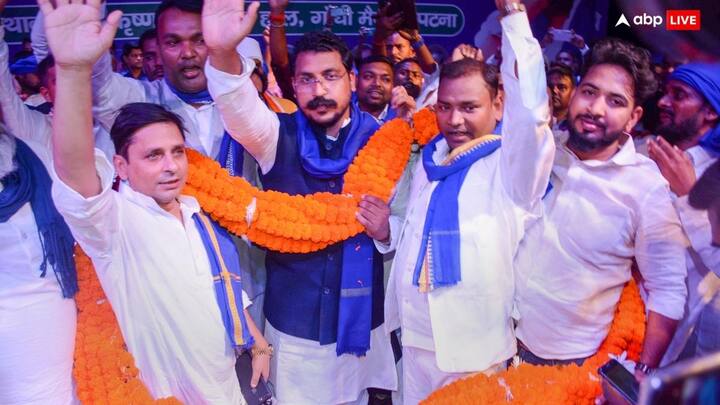 Azad Samaj Party's national president and current MP from Nagina Lok Sabha seat Chandrashekhar Azad has made a big announcement. He said that now our party will contest the upcoming elections on 403 assembly seats across the state on its own.