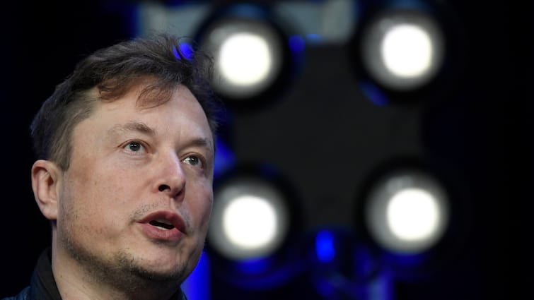 Elon Musk X Twitter Demands Refunds From Former Australian Employees Over Payment Error Elon Musk's X Demands Refunds From Former Australian Employees Over Payment Error