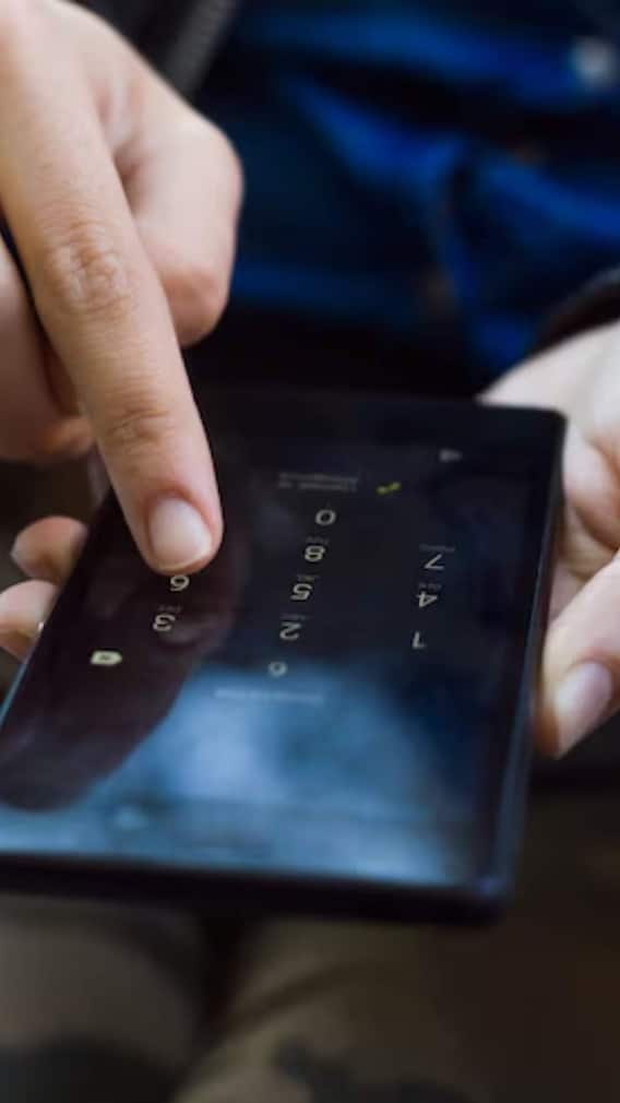 పోయిన ఫోన్‌లో నుంచి గూగుల్‌పే, ఫోన్‌పే తీసేయడం ఎలా?