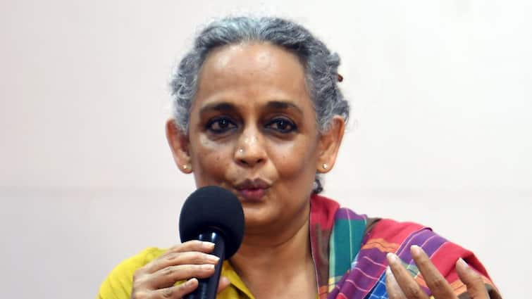 Arundhati Roy UAPA Case Congress Shiv Sena UBT CPI BJP War Of Words After Delhi LG Approves Prosecution 2010 Speech Arundhati Roy Prosecution Sparks Debate, Oppn Questions 'Timing', BJP Labels Critics As 'Terrorist Sympathisers'