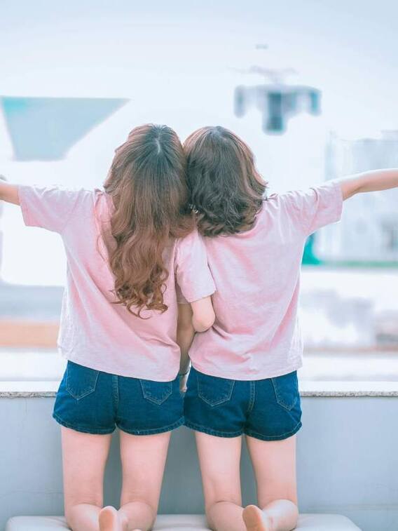 क्या जुड़वा बच्चों के फिंगर प्रिंट मैच करते हैं?