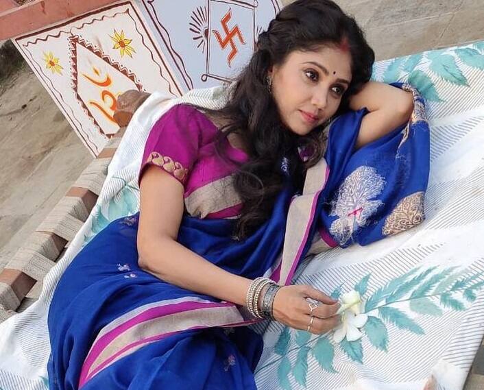 ટીવી એક્ટ્રેસ રતન રાજપૂતે એકવાર કહ્યું હતું કે લોકોએ કાસ્ટિંગ કાઉચ વિશે ખુલીને વાત કરવી જોઈએ. પહેલા જ્યારે નવી છોકરીઓ આવતી હતી ત્યારે ઘણા લોકો તેમને ખરાબ નજરથી જોતા હતા, પરંતુ હવે પુરૂષ કલાકારોને પણ છોડવામાં આવતા નથી. તેણે એમ પણ કહ્યું કે તેનો શરૂઆતનો અનુભવ સારો નહોતો.