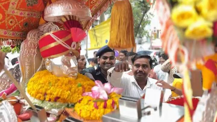 संत गजानन महाराजांची पालखी काल आणि आज अकोल्यात मुक्काम करणार आहे.