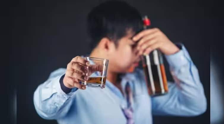 disease-that-can-cause-due-to-drinking-too-much-alcohol Health Risk: ਸ਼ਰਾਬ ਪੀਣ ਨਾਲ ਸਿਰਫ ਲੀਵਰ ਨਹੀਂ ਹੁੰਦਾ ਖਰਾਬ, ਹੋ ਸਕਦੀਆਂ 200 ਬਿਮਾਰੀਆਂ, ਯਕੀਨ ਨਹੀਂ ਕਰ ਸਕੋਗੇ ਤੁਸੀਂ