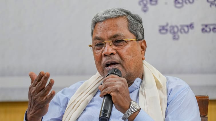 karnataka CM Siddaramaiah Boycott NITI Aayog Meeting Chaired By PM Modi Neglect Union Budget 'Disappointing': Siddaramaiah Says Karnataka To Boycott NITI Aayog Meeting Chaired By PM Over 'Neglect' In Budget