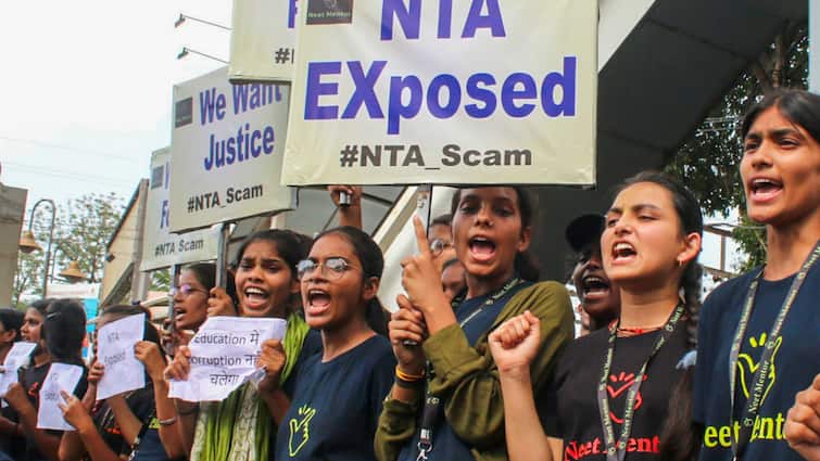 NEET Row Bihar Paper-Leak Accused Confess To Paper Leak NEET-UG Paper Leaked 24 Hrs Before Exam For Nearly Rs 32 Lakhs: Accused In Bihar Confess