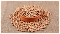 Home Tips: चने और छोले के पास भी नहीं फटकेंगे कीड़े, अगर इन तरीकों से किया स्टोर