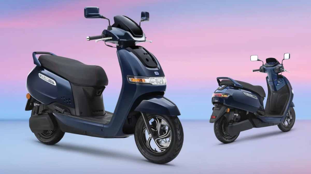 भारत में मिलने वाले टॉप इलेक्ट्रिक स्कूटर्स, TVS-Bajaj से लेकर Ather तक शामिल