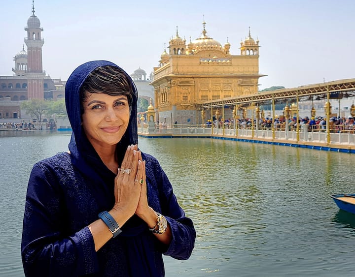 मंदिरा आगे कहती हैं- 'अगर मेरे मन में वो सवाल हैं, तो घर पर भी किसी के मन में ऐसे ही सवाल होंगे. मुझे प्योरिटी को लीड नहीं करना है, मुझे आम लोगों को रिप्रेजेंट करना है.'