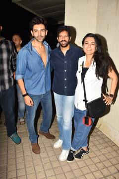 Chandu Champion Team Kartik Aaryan And Kabir Khan Pose Together, Pics