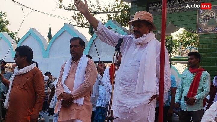 गाजीपुर के सांसद अफजाल अंसारी ने अयोध्या में बीजेपी की हार पर कहा कि वहां तो बीजेपी खुद भगवान की मर्जी से हारी है. हजारों करोड़ रूपया बैंक से लोन ले लिया गया और दिवाला पिट गया. अयोध्या का विकास अपनी जगह पर ठप हो गया है.' इसके पीछे उन्होंने कहा कि, भगवान की मर्जी  है. क्योंकि, अगर भगवान की मर्जी होती तो इनके मुंह में चंदन लगा होता कालिख नहीं लगी होती.