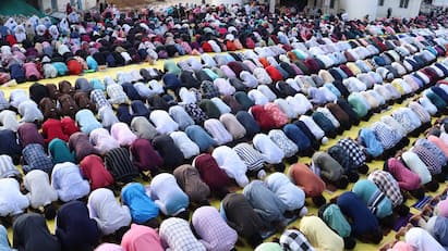 Bakrid festival muslims Special prayers  in Thanjavur district - TNN தஞ்சை மாவட்டத்தில் ஈகைத் திருநாளாம் பக்ரீத் பண்டிகை சிறப்பு தொழுகை