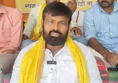 बीपी शुगर वाढली, लक्ष्मण हाकेंची प्रकृती खालावली, उपचार घेण्यास हाकेंनी दिला नकार