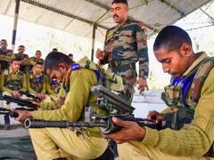 Agnipath Scheme: ਅਗਨੀਪਥ ਯੋਜਨਾ ਵਿੱਚ ਬਦਲਾਅ ਕਰਨ ਜਾ ਰਹੀ ਹੈ ਨਰਿੰਦਰ ਮੋਦੀ ਸਰਕਾਰ? ਫੇਰਬਦਲ ਨਾਲ ਜੁੜੀਆਂ ਅਟਕਲਾਂ 'ਤੇ ਆਇਆ ਕੇਂਦਰ ਦਾ ਇਹ ਬਿਆਨ