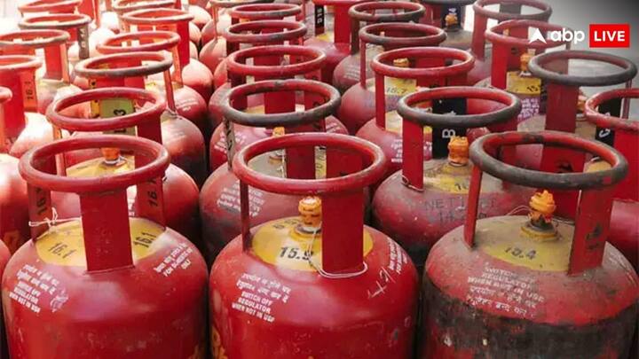 Gas Cylinder Using Tips: सामान्य तौर पर गैस सिलेंडर का इस्तेमाल करने के बाद लोग रेगुलेटर बंद  कर देते हैं. क्या इससे वाकई गैस सिलेंडर ज्यादा दिनों तक चलता है. जानिए इसका जवाब.