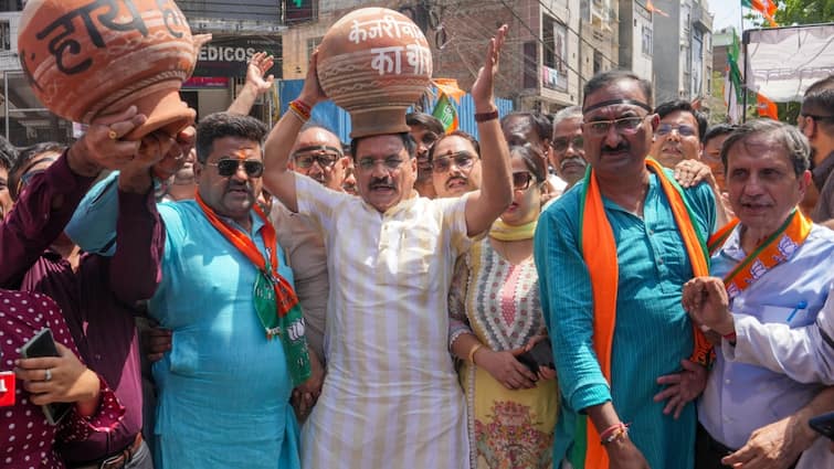 Delhi Water Crisis BJP protests AAP government water theft Sanjay Singh crisis sponsored by BJP BJP Stages Protests Against Delhi Govt Over 'Water Theft', AAP Alleges 'Crisis Sponsored By Saffron Party'