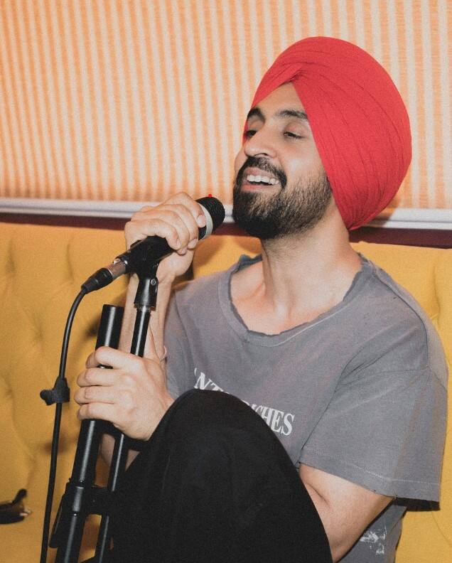 ਖਾਸ ਗੱਲ ਇਹ ਹੈ ਕਿ ਕੋਚੇਲਾ ਵਿਖੇ ਪ੍ਰਦਰਸ਼ਨ ਕਰਨ ਵਾਲੇ ਉਹ ਪਹਿਲੇ ਪੰਜਾਬੀ ਗਾਇਕ ਹਨ। ਅੱਜ ਅਸੀ ਤੁਹਾਨੂੰ ਦੋਸਾਂਝਾਵਾਲੇ ਨਾਲ ਜੁੜਿਆ ਇੱਕ ਅਜਿਹਾ ਕਿੱਸਾ ਦੱਸਣ ਜਾ ਰਹੇ ਹਾਂ, ਜਿਸ ਨੂੰ ਜਾਣਨ ਤੋਂ ਬਾਅਦ ਤੁਸੀ ਹੱਸ-ਹੱਸ ਲੋਟਪੋਟ ਹੋ ਜਾਓਗੇ।