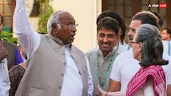 Parliament House: संसद में गांधी-अंबेडकर की मूर्तियां कर दी गईं किनारे! कांग्रेस चीफ का बड़ा आरोप- मनमाने ढंग से...