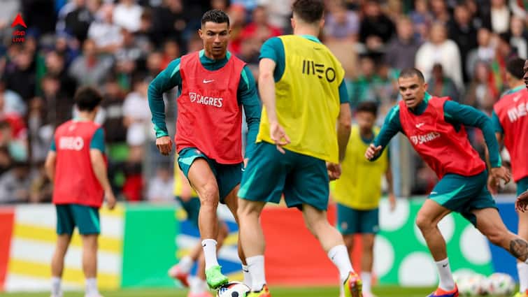 Cristiano Ronaldo to create history UEFA Euro 2024 Portugal face Czech Republic when and where to watch UEFA Euro 2024: ইতিহাস গড়তে চলেছেন রোনাল্ডো, কখন, কোথায় দেখবেন পর্তুগাল-চেক প্রজাতন্ত্রের ম্যাচ?