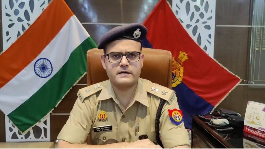 लोकसभा चुनाव के बाद मेरठ में एसएसपी का दागी पुलिसकर्मियों पर एक्शन, 37 लाइन हाजिर Meerut News After Lok Sabha Elections SSP Action Against tainted Policemen in Meerut 37 lines Present ANN लोकसभा चुनाव के बाद मेरठ में एसएसपी का दागी पुलिसकर्मियों पर एक्शन, 37 लाइन हाजिर