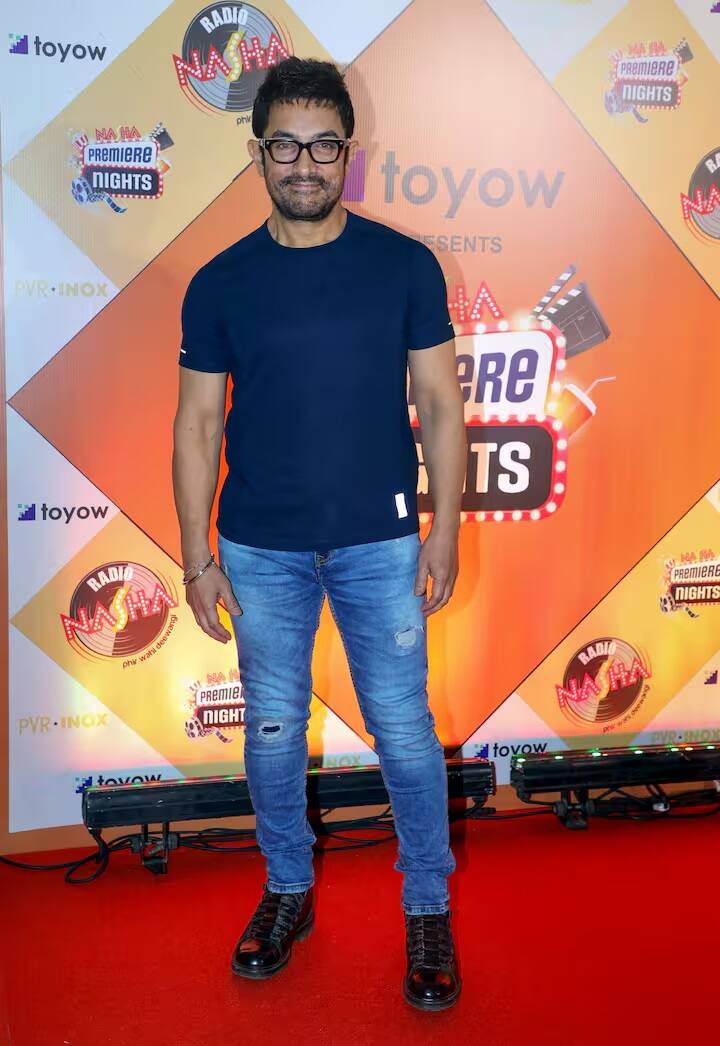 आमिर खाननेही टॉप 5 मध्ये स्थान मिळवले आहे. तो त्याच्या प्रत्येक चित्रपटासाठी 100 कोटी ते 175 कोटी रुपये मानधन घेतो.