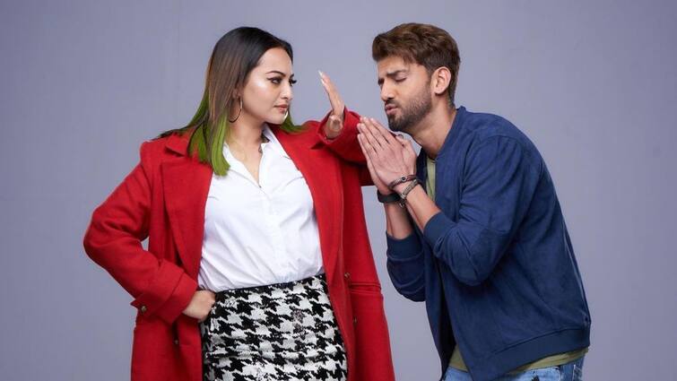 Sonakshi Sinha and Zaheer Iqbal wedding intimate haldi ceremony to take place on 20 june say reports Sonakshi Sinha and Zaheer Iqbal Wedding: ঘনিষ্ঠ বন্ধুবান্ধব ও পরিবারের উপস্থিতিতে সোনাক্ষী-জাহিরের গায়ে হলুদ! ২০ জুন কোথায় অনুষ্ঠান?