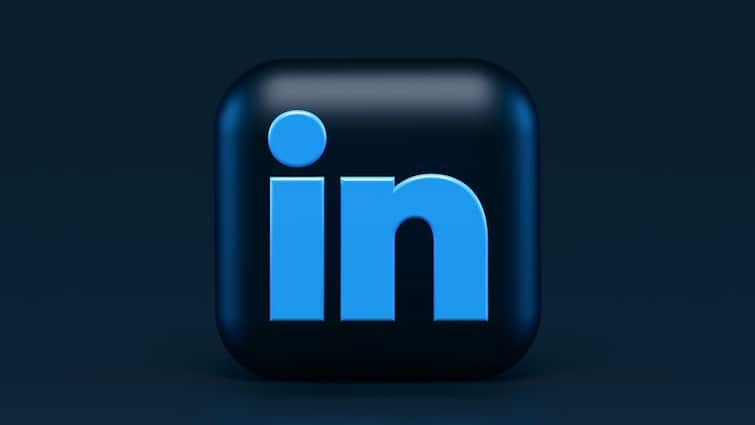 LinkedIn Sued By Premium Users For Using THIS Information To Train AI Models: All You Need To Know