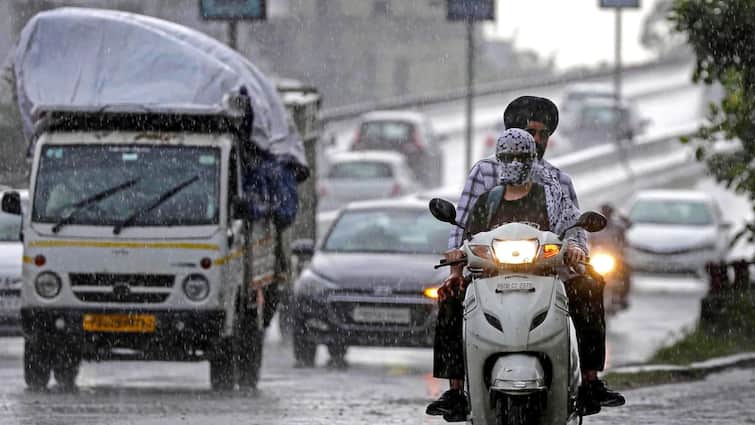 gujarat monsoon arrives heavy rains expected 15 districts today Gujarat Weather: આજે આ જિલ્લામાં તૂટી પડશે વરસાદ, જાણો ચોમાસાને લઈને હવામાન વિભાગે શું કરી આગાહી