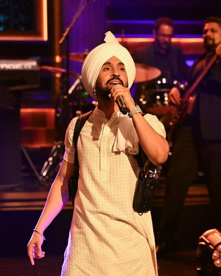 After his gig on the show, Fallon joined the Punjabi star on the stage and said,