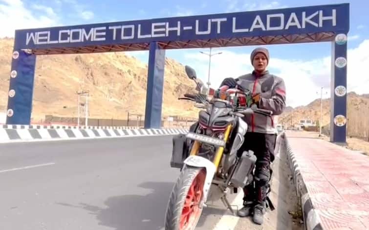Dharmapuri news women biked 4000 KM all the way to Ladakh gets accolades - TNN 4000 கிலோ மீட்டர்....  லடாக் வரை சிங்களாக சீறிப்பாய்ந்த சிங்கப்பெண்... குவியும் பாராட்டுகள்