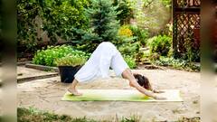 सभी के लिए नहीं है पर्वतासन, जानें किन्हें नहीं करना चाहिए, फायदे की जगह हो सकता है नुकसान