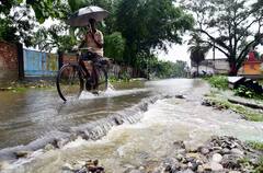 Assam Flood: આસામમાં પૂરથી હાહાકાર! 300 ગામો ડૂબી ગયા, 1 લાખ લોકોને થઈ સીધી અસર