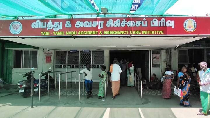 மயிலாடுதுறை: காரை முந்தி செல்ல முயன்ற கல்லூரி மாணவர் விபத்தில் பலி...!