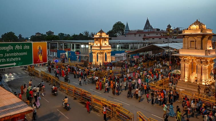Constable Dies From Gunshot Wound At Ayodhya Ram Temple Complex Says Report Constable At Ayodhya Ram Temple Dies From Gunshot Wound, Accident Or Suicide Suspected: Report