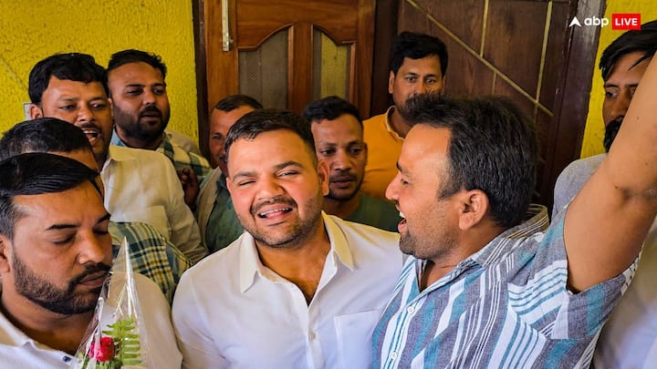 लोकसभा चुनाव 2024 में कैसरगंज से जीत हासिल करने वाले बीजेपी सांसद करण भूषण सिंह (33) को समर्थकों की ओर से खास नाम दे दिया गया है.