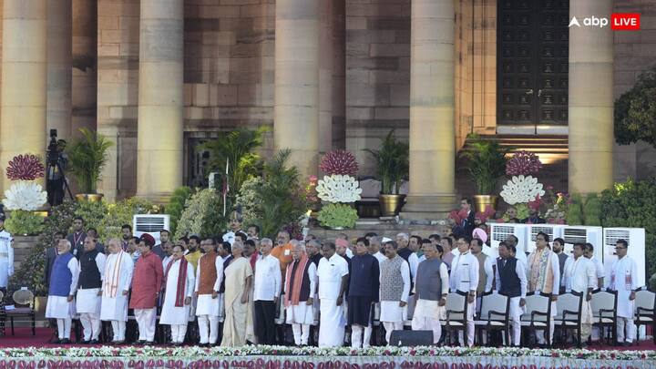 प्रधानमंत्री नरेंद्र मोदी के नेतृत्व वाली नेशनल डेमोक्रेटिक अलायंस (एनडीए) की नई सरकार में कोई बहुत बड़ा फेरबदल नहीं हुआ है.