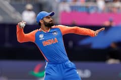 Virat Kohli : विराट कोहली एक काम केल्यास कमबॅक करेल,आकाश चोप्रानं मार्ग सांगितला, म्हणाला...