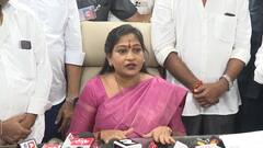 Minister Vangalapudi Anitha Taking Charges | ఏపీ హోంమంత్రిగా బాధ్యతలు తీసుకున్న వంగలపూడి అనిత | ABP