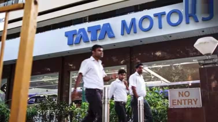 Tata Motors is going to hike prices of commercial vehicles from July 1 automobile news Tata Motors: ஜுலை 1 முதல் எகிறப்போகும் டாடா நிறுவன வாகனங்களின் விலை - எவ்வளவு தெரியுமா? காரணம் என்ன?