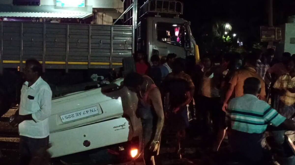 ”ஒரு கட்டிங் சாப்பிட்டு தான் காரை ஓட்டினேன்” - எதிரே வந்த லாரி...தலைக்குப்புற கவிழ்ந்த கார்