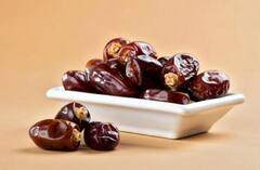 Dates Benefits: खाली पेट खाएं खजूर, गंभीर से गंभीर बीमारियां होंगी दूर ! गजब हैं फायदे